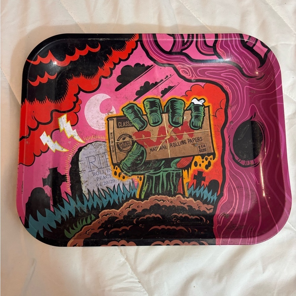 RAW Rolling Metal Tray, Multi-Coloured, pinks and red